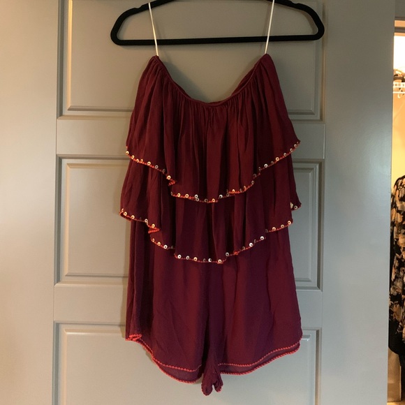 Strapless Flowy Burgundy Romper - Picture 2 of 5